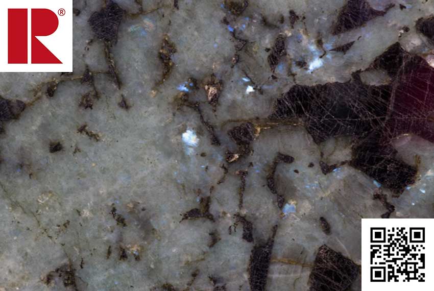 labradorite_blue_river