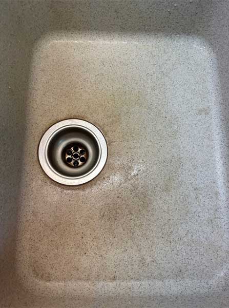 Spuele_1_Braunfverfaerbung_vorher Spuele_1_Braunfverfaerbung_vorher